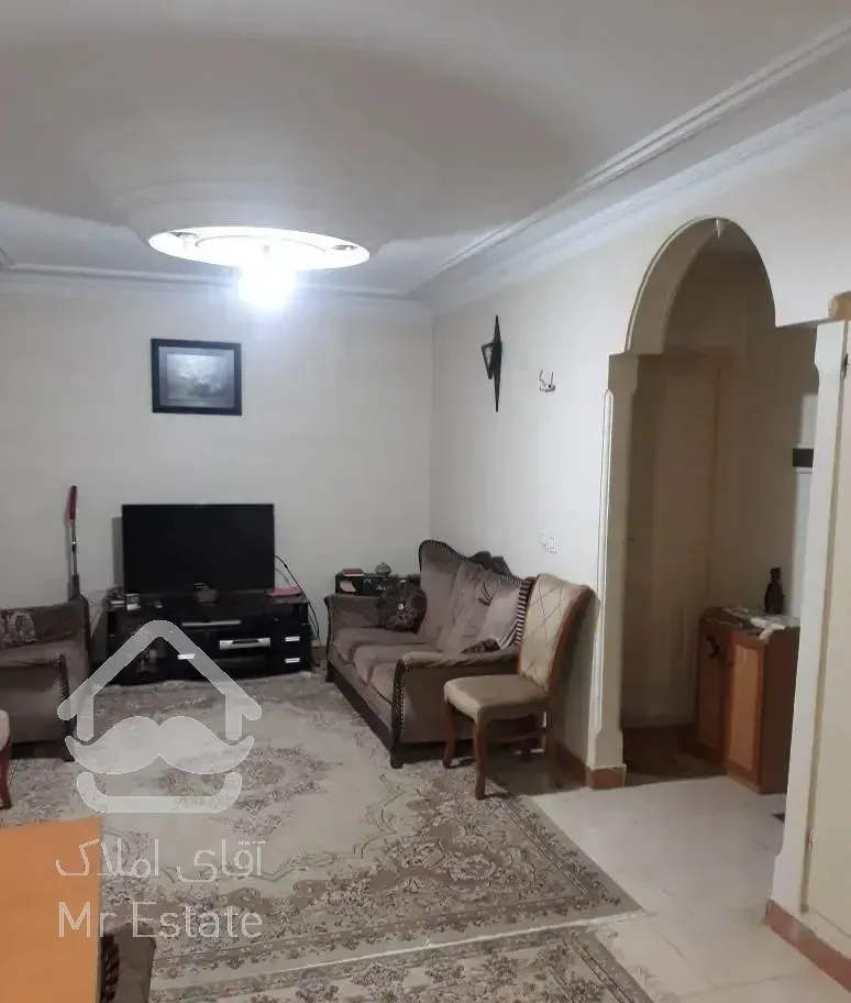 ۵۰ متر تک واحدی در وحیدیه(خ نبی ئیان)