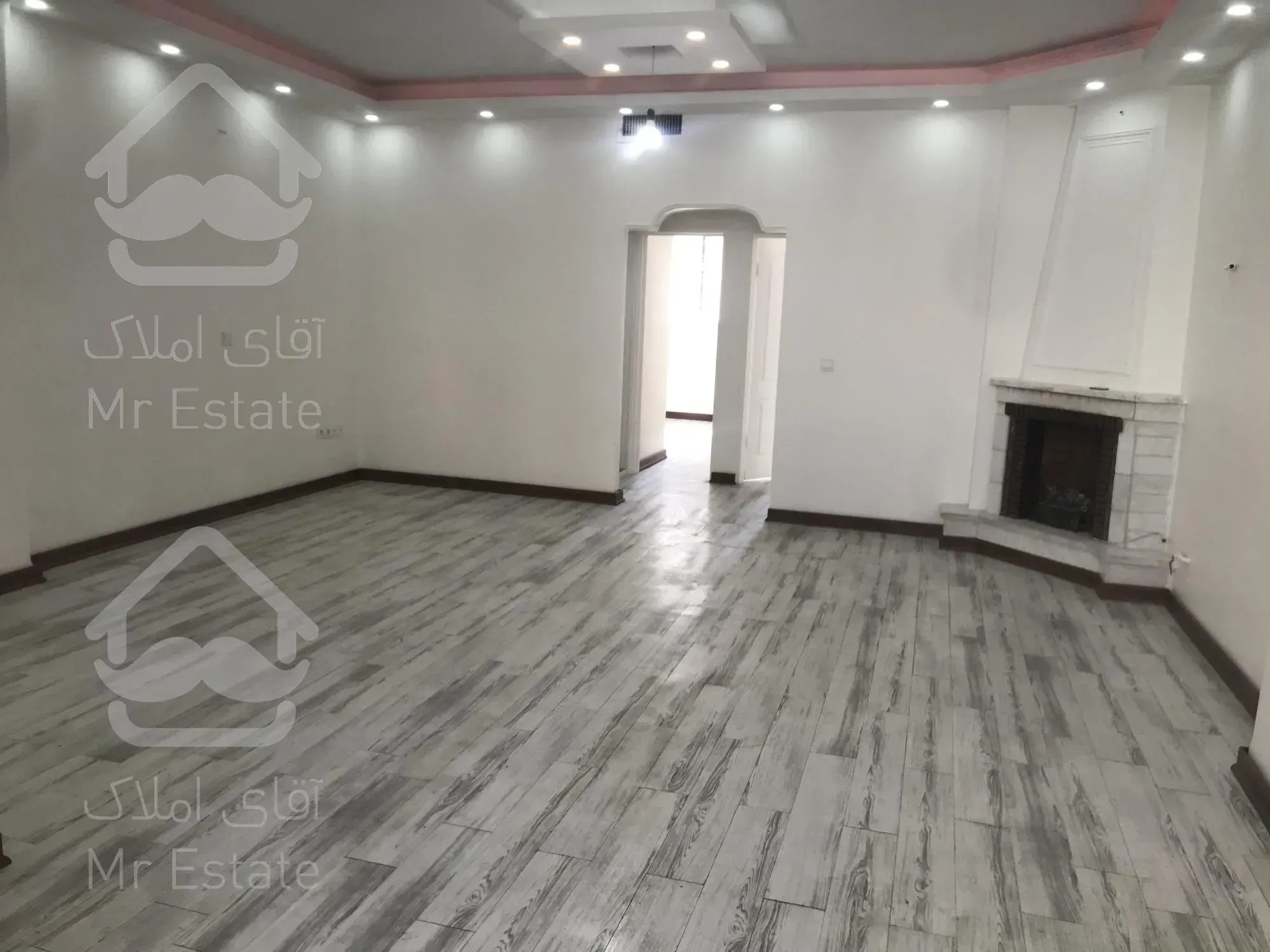 ۸۱ متر سوپرلوکس/فروشنده/شاندیز