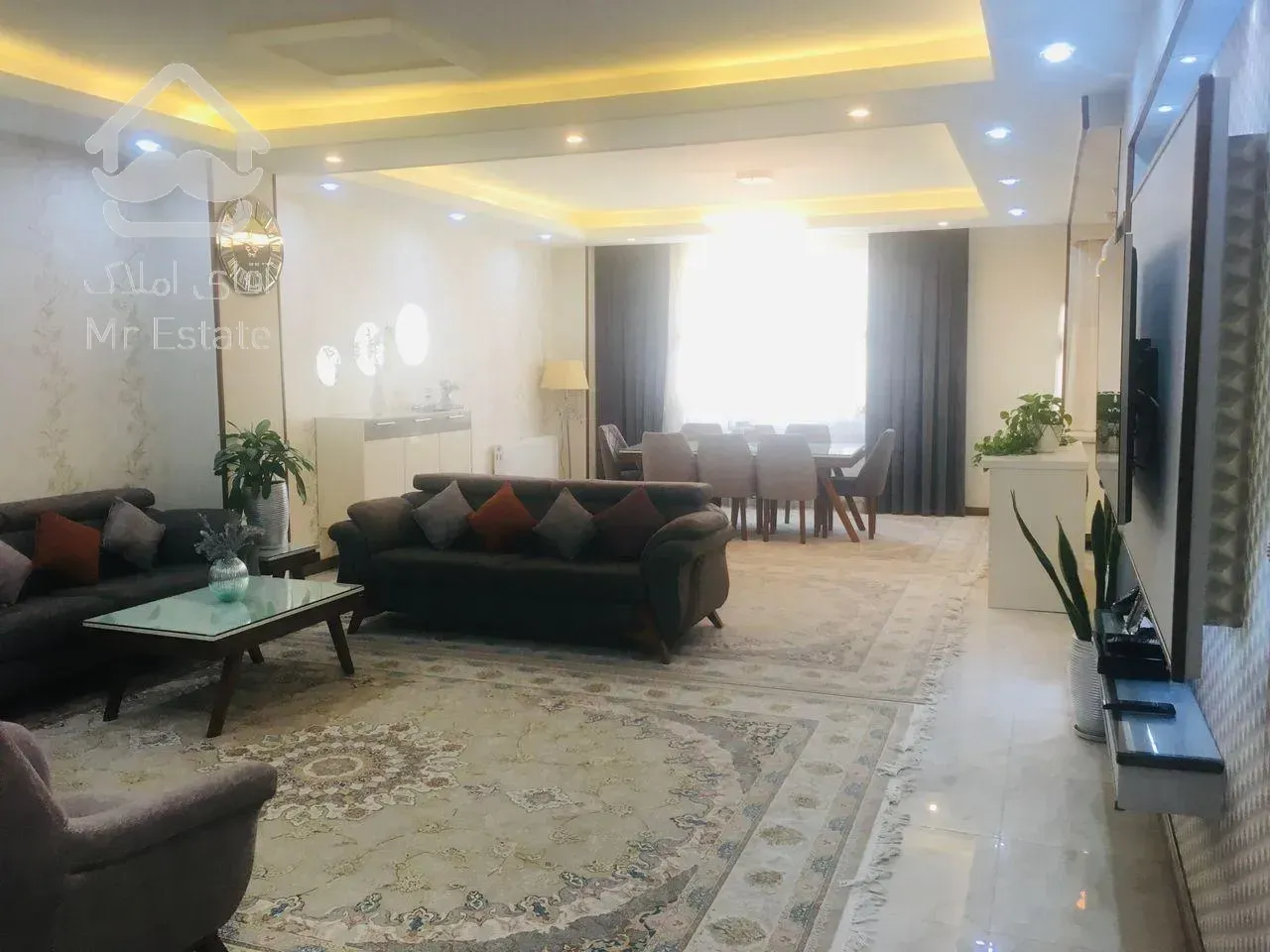 فروش اپارتمان ۱۱۴ متری دریاچه چیتگر