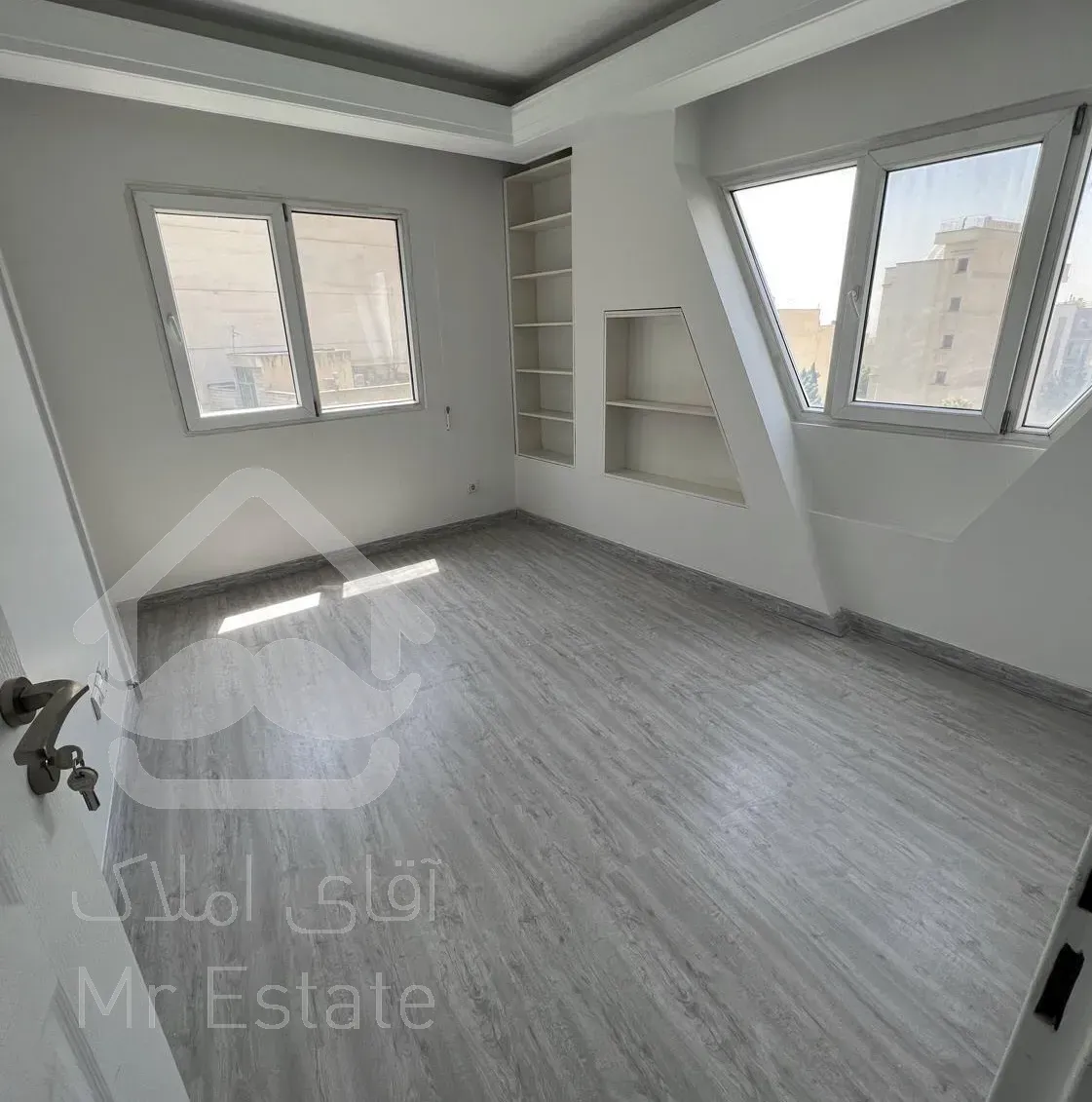 ۷۰متر۲خواب فول روبه کوچه زیر قیمت