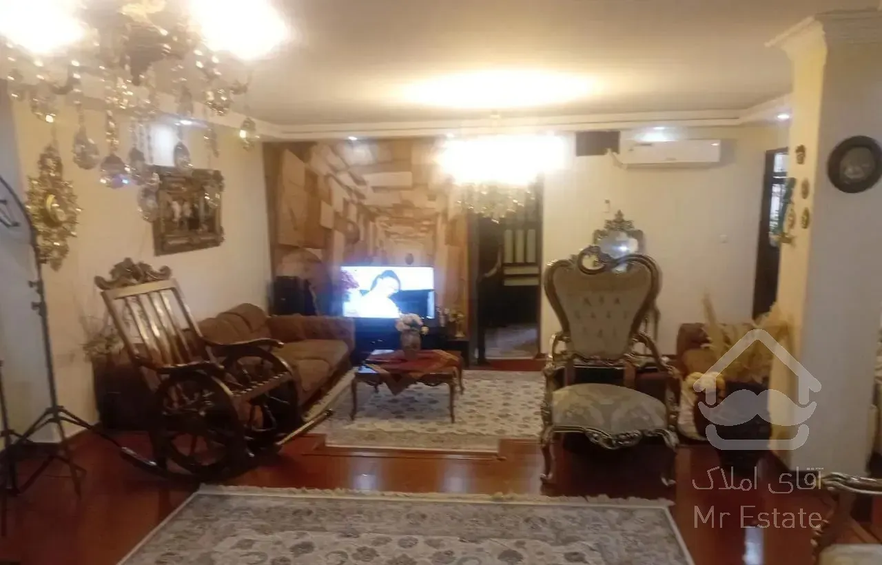 مرزداران ، شمال مرزداران ، 102 متر رویایی