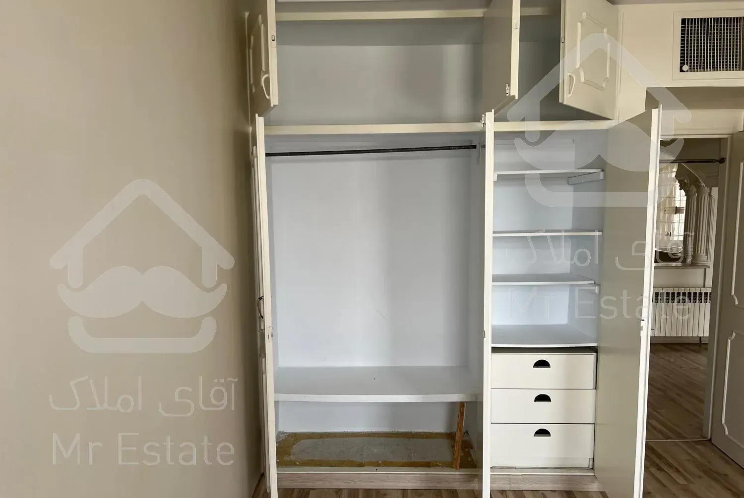 آپارتمان ۱۳۰ متر، سعادت آباد، قابل تبدیل،