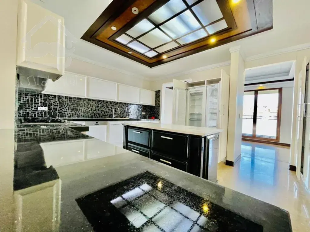 فروش آپارتمان ۲۷۵ متر ویو تهران