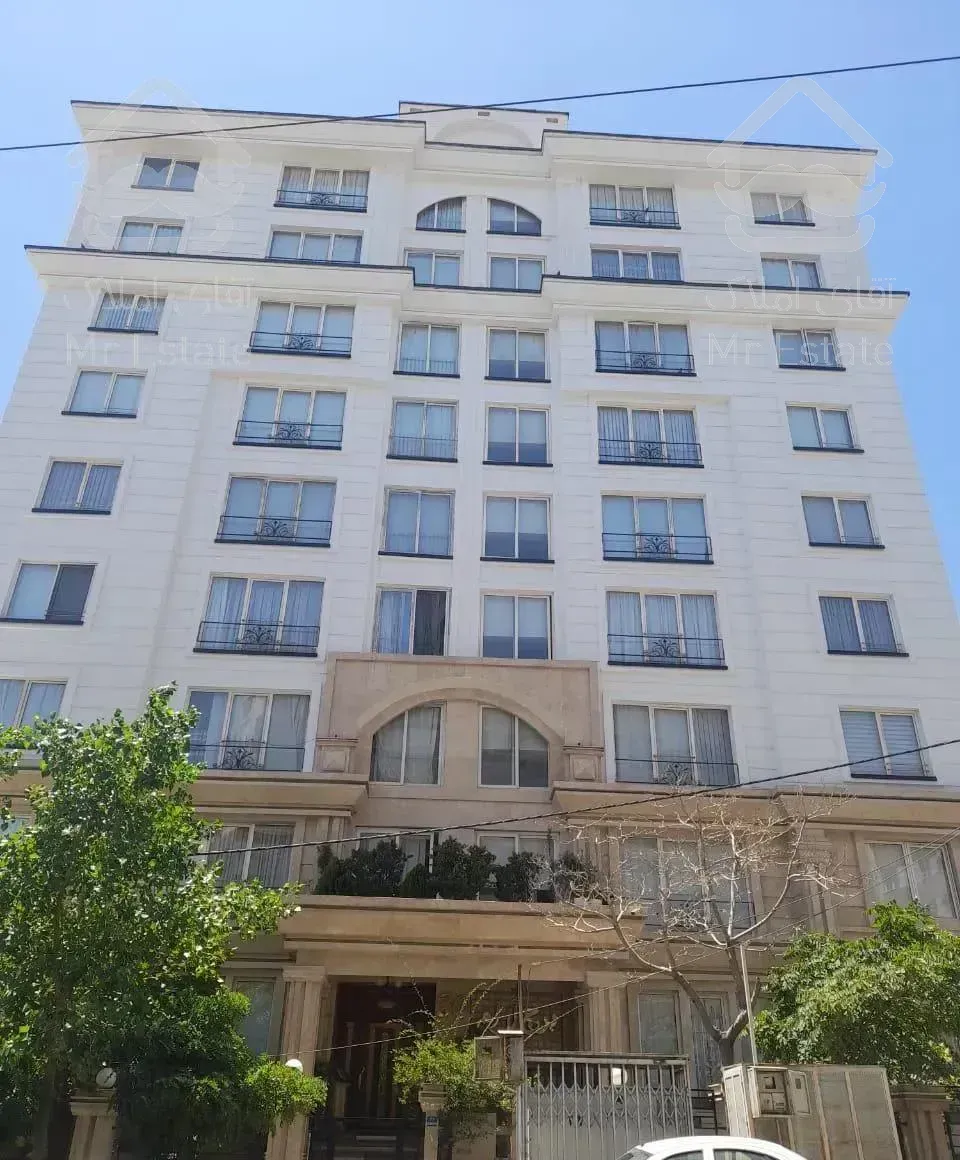 ۹۰ متر شیان میدان تجلو