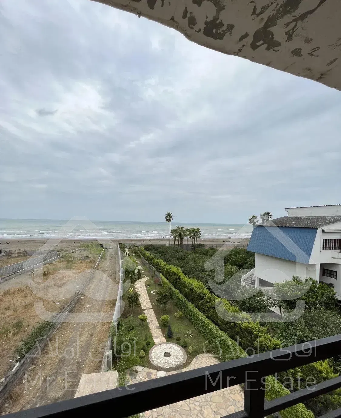 ویلا باغی دوبلکس سه خواب روبه دریا اختصاصی