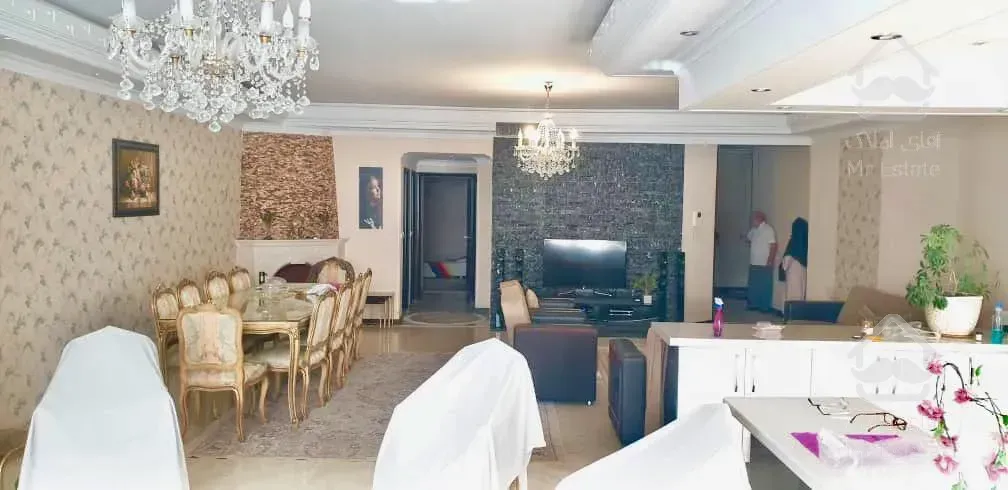 ۱۲۵متر آپارتمان مسکونی در صادقیه(اباذر)