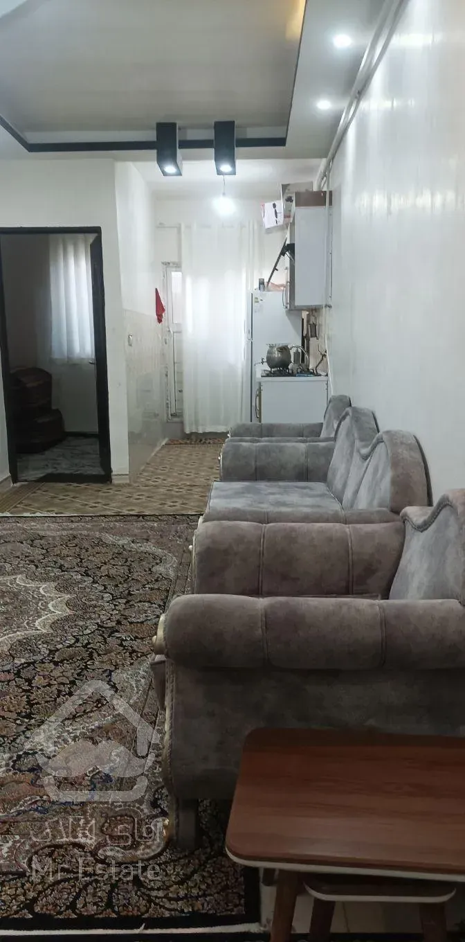 فروش طبقه همکف حمیدیان