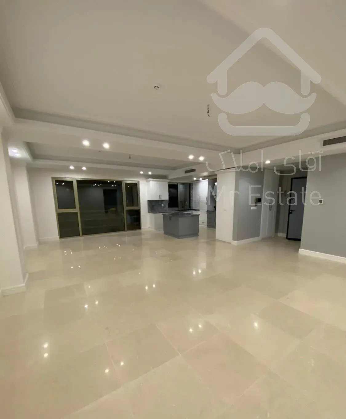 ۱۴۸متر «تکواحدی مشابه نوساز» بلوار خووردین