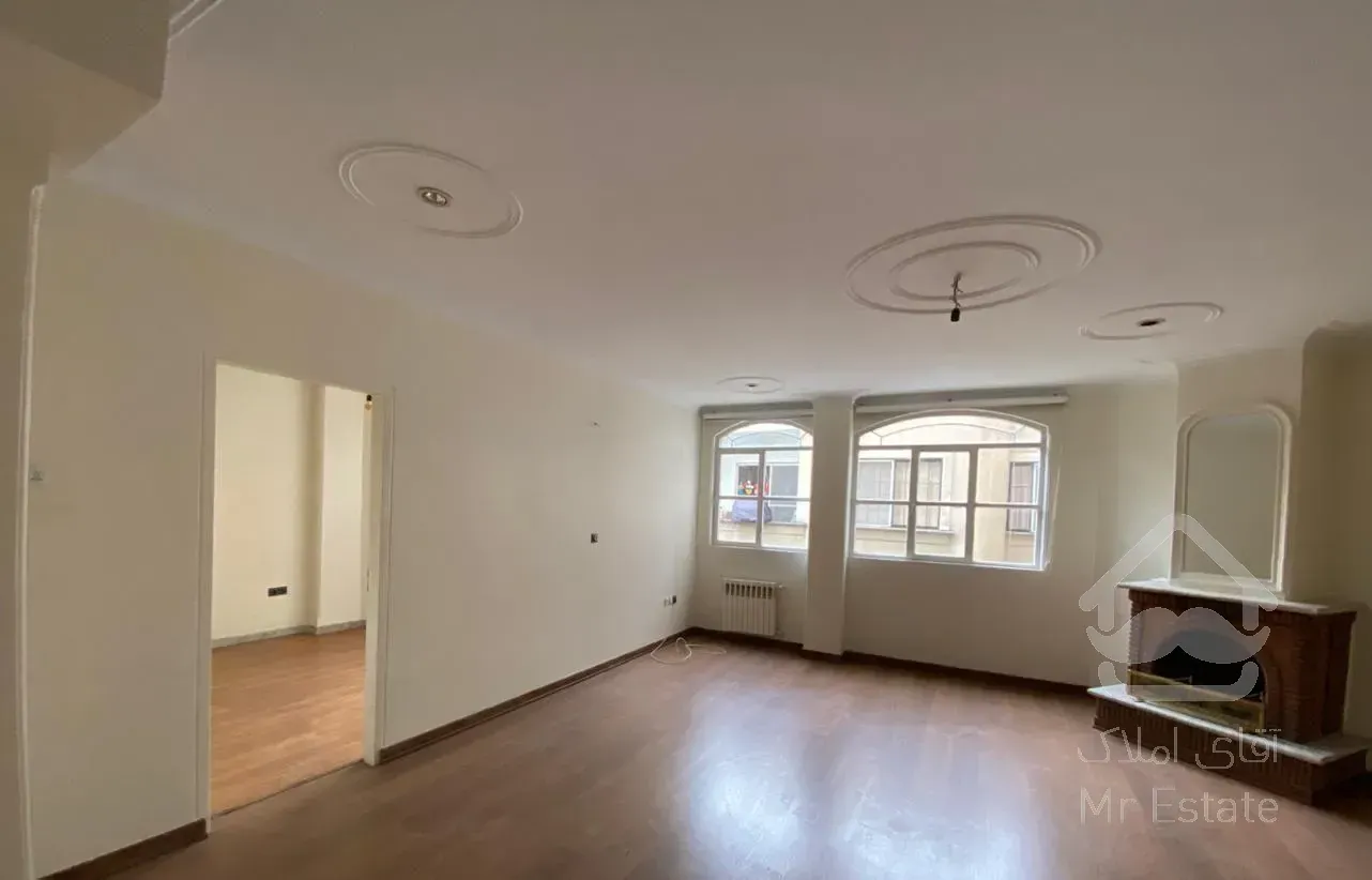 ۹۳ متری / تکواحدی / پارکینگ سندی