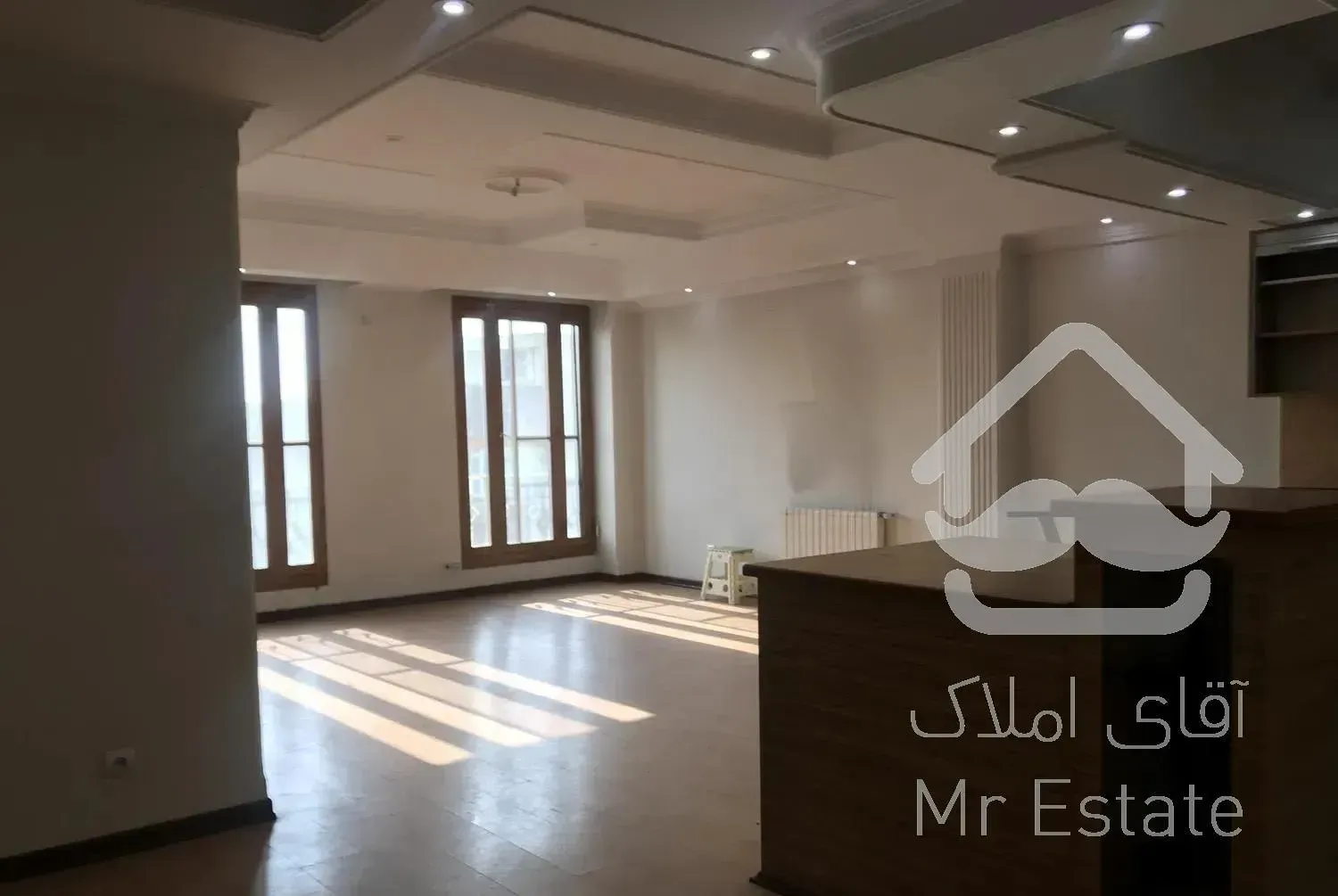 ۱۰۲متر،۳خواب بزرگ.بدون پرتی