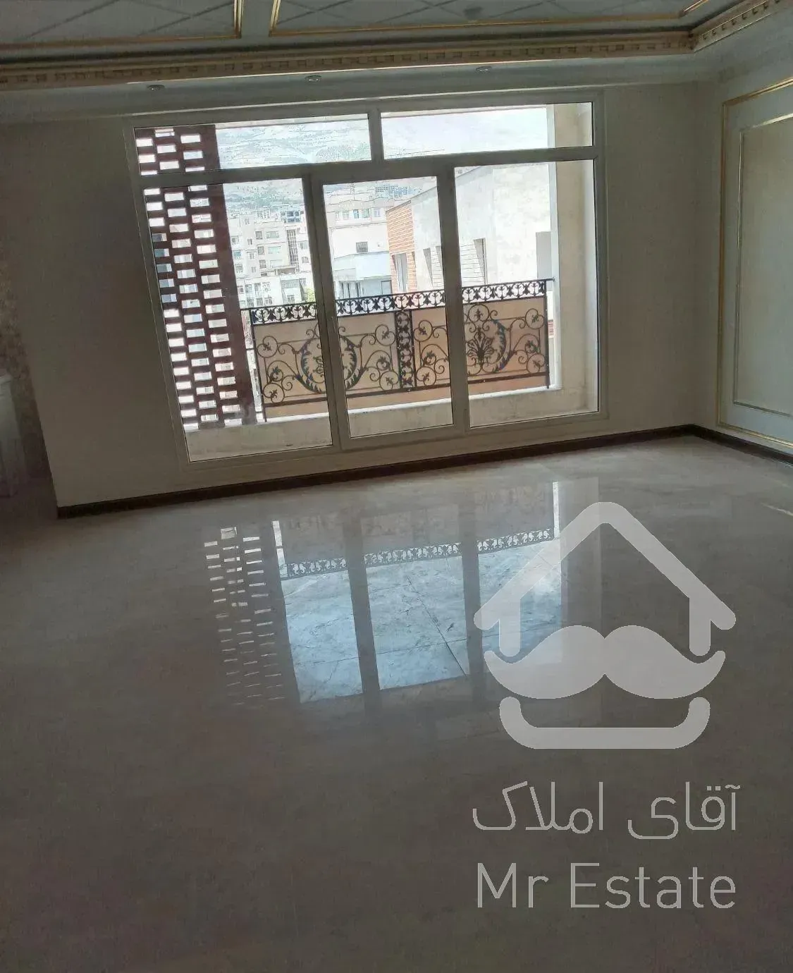 ۱۱۸ متر ۲خ ویو ابدی نوساز سند آماده شاهین شمالی