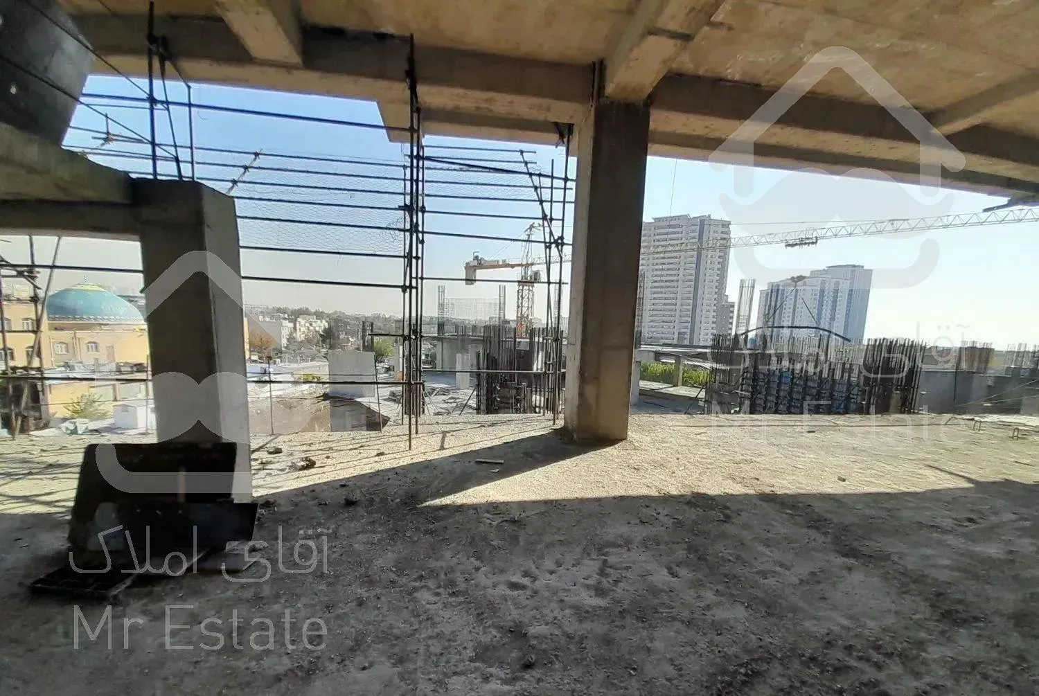 مجتمع تجاری اداری در منطقه گردشگری چیتگر