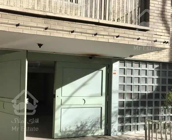 آپارتمان ۱۳۴ متری ، ولیعصر پسیان ظریف نیا