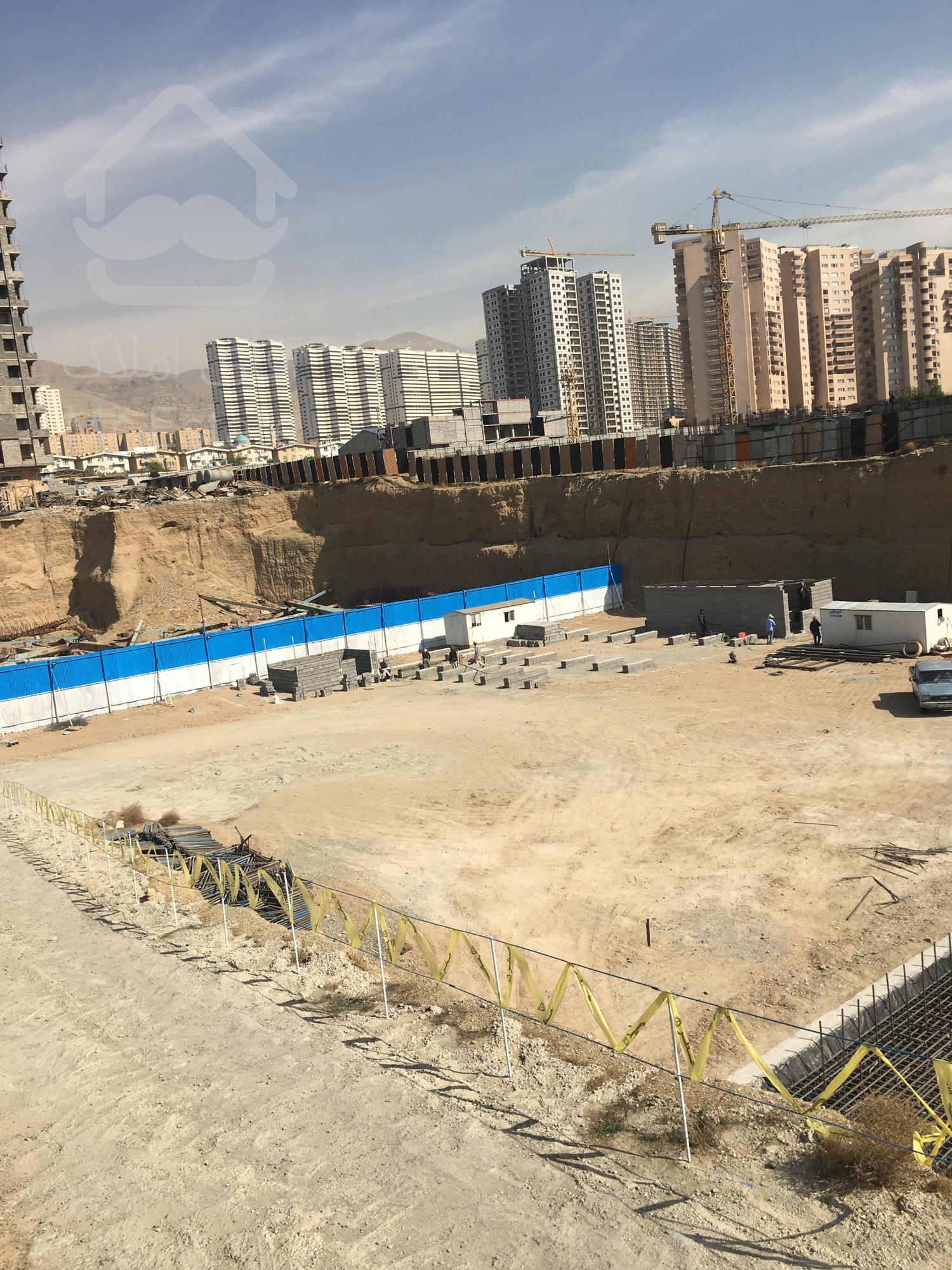 ۱۱۲ متر جنوبی (بقیه الله۵) برج ونوس چیتگر