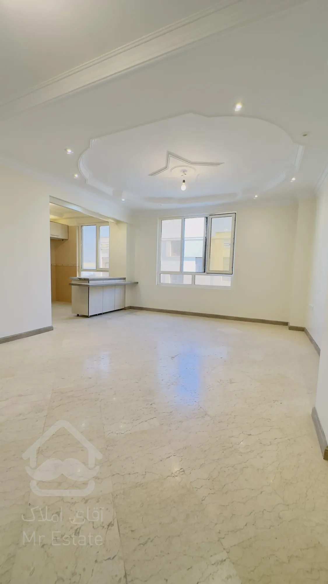 ۷۰متر۲خواب فول نور مستقیم کم واجد