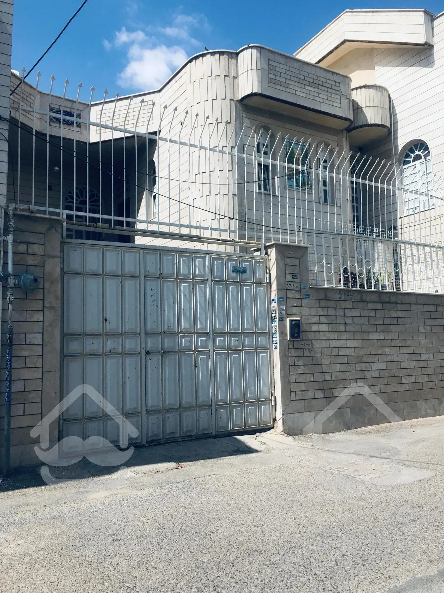 ویلایی ۳۴۶متر/عرض۱۶/زرهی