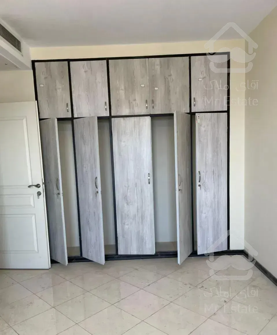 88 متر آپارتمان فروشی در بلوار اردستانی