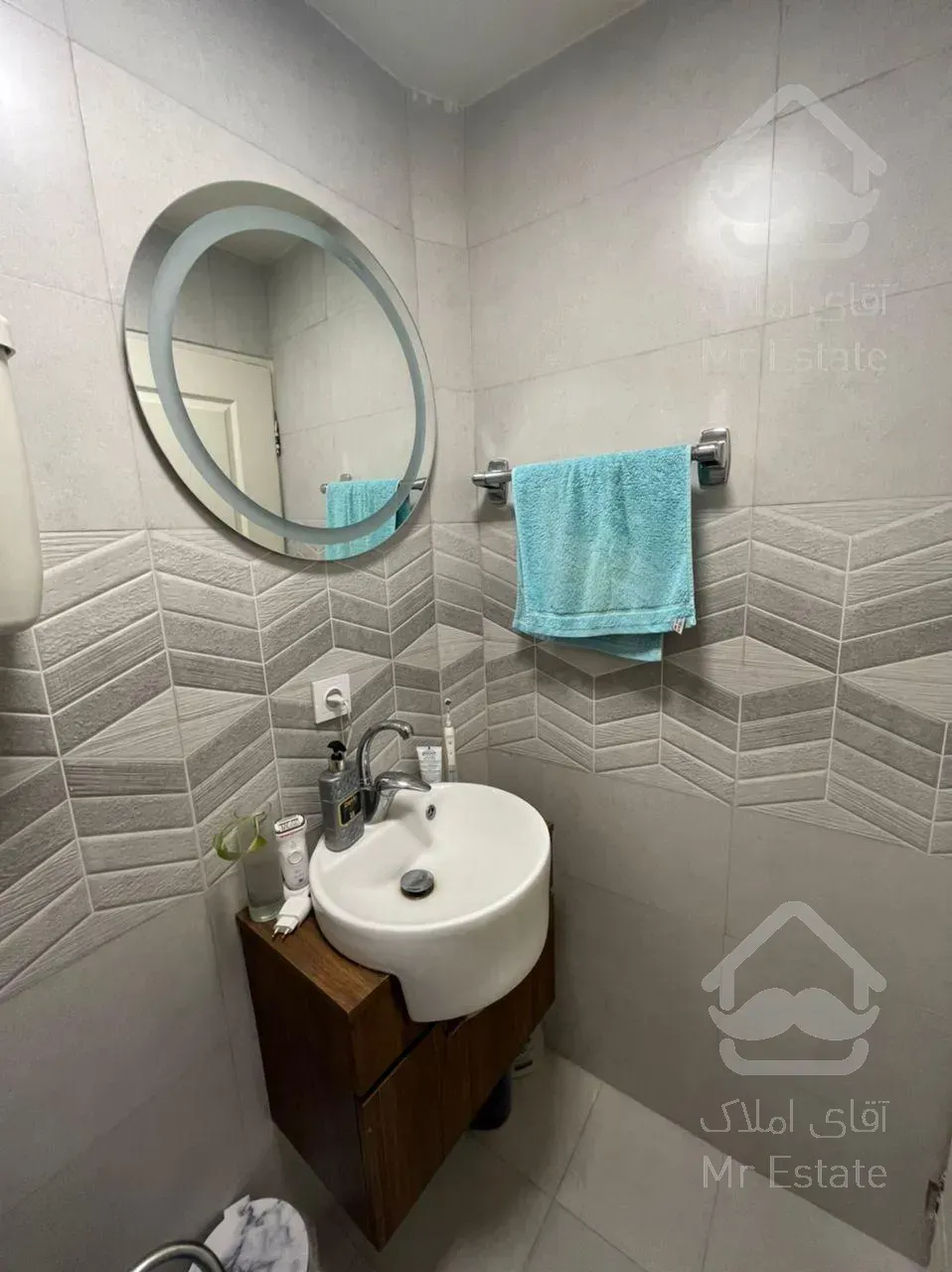 ۵۵ متر شمال بیمه فول امکانات رو به آفتاب