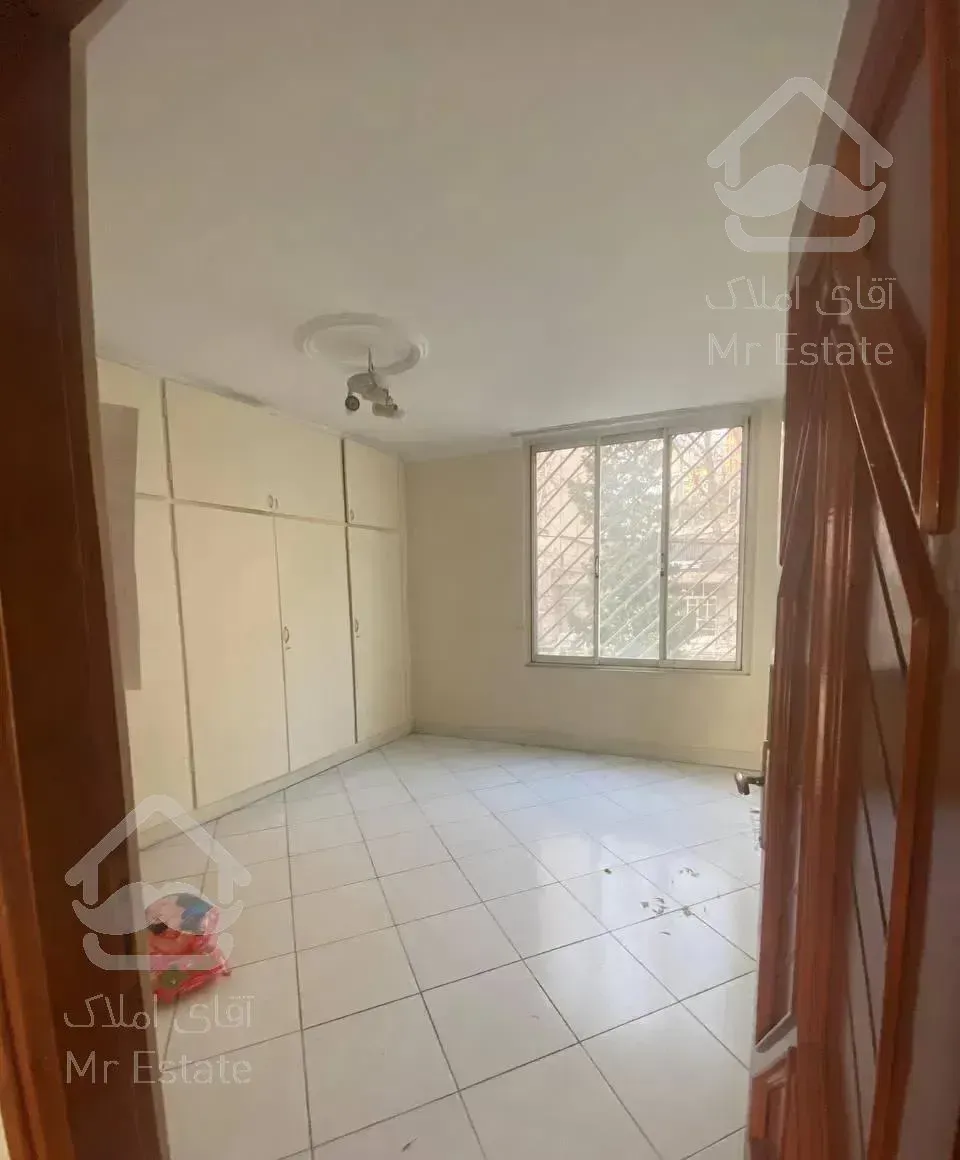 ۱۴۷متری ۳خواب/ خاقانی