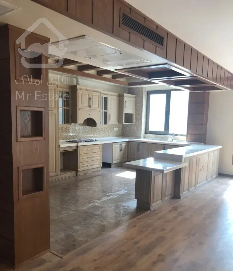 کاج/غربیهای اصلی/۲۶۰ متر۴خ/استخرآفتاب۳پارکینگ/ویو