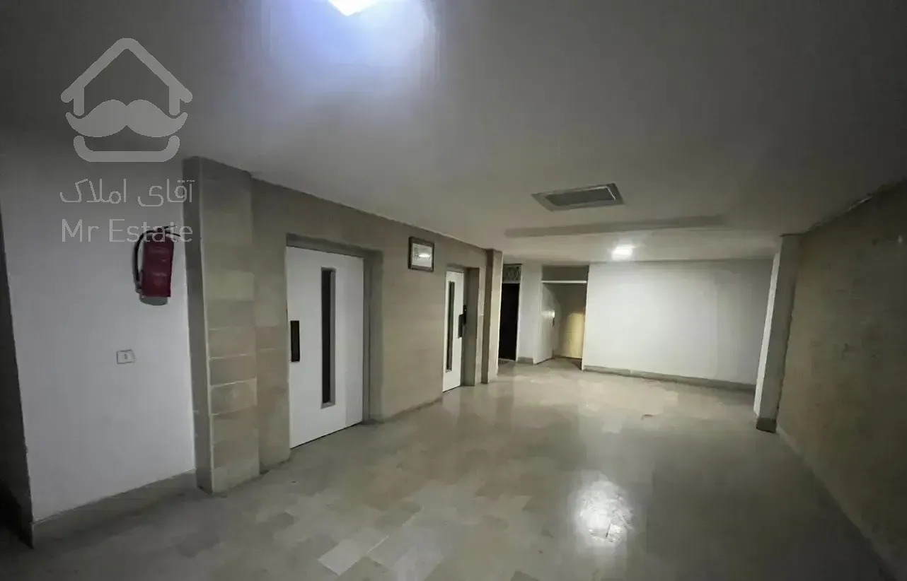 ۸۳متر ۲خواب فول امکانات پونک ایران زمین