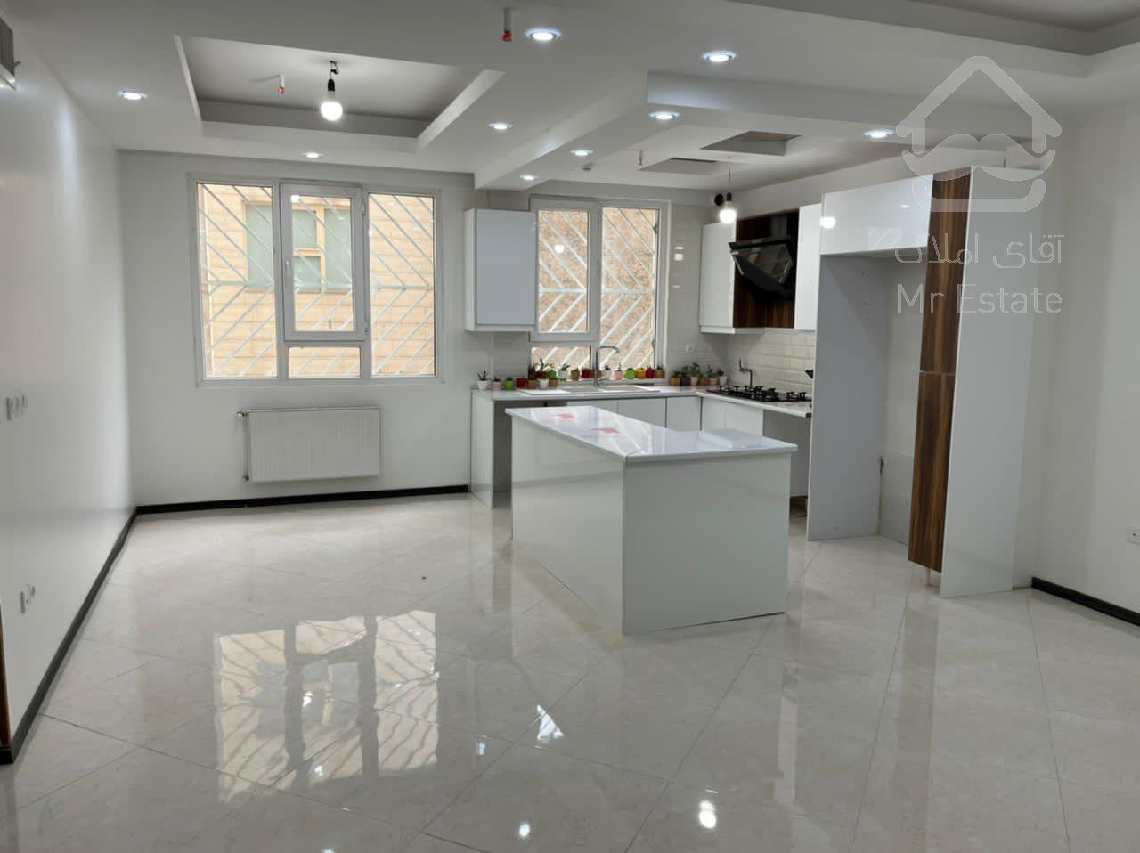 فروش آپارتمان ۸۵ مار فردوس شرق سالن پرده خور