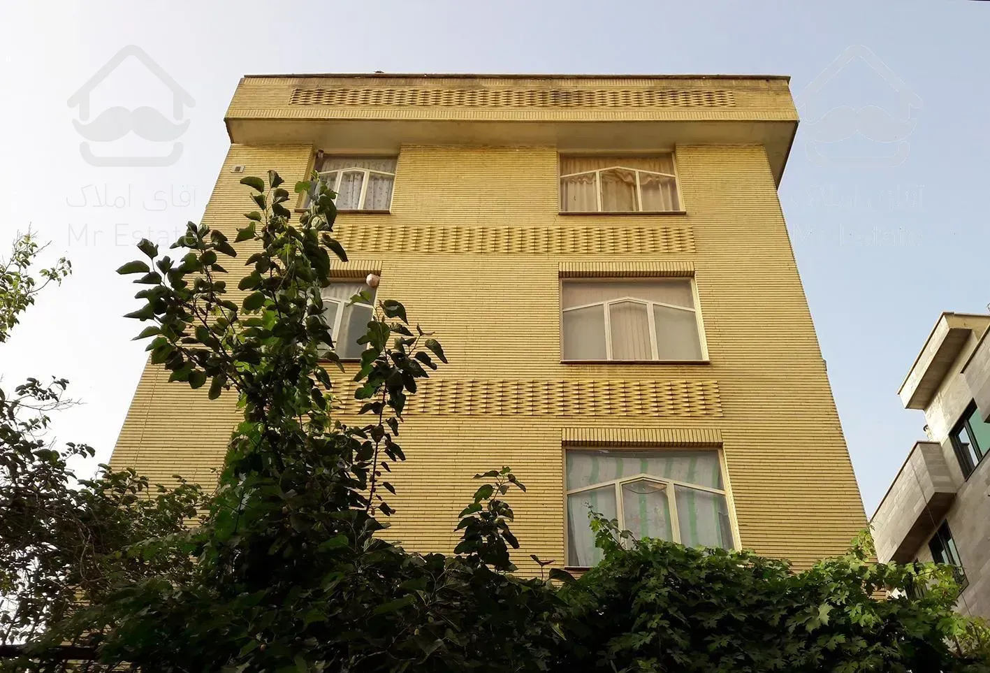 آپارتمان غرق در نور