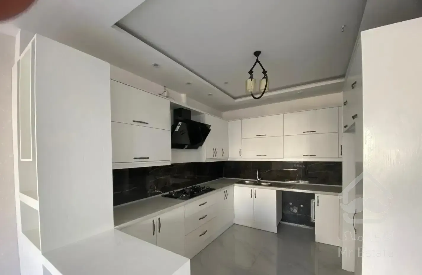 ۹۵ متر نوساز اقبال دو خواب ۸۵۰ رهن تمام