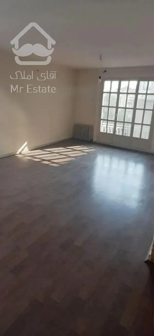 فرعی شمال فاطمی/گلها۹۶ متر با امکانات