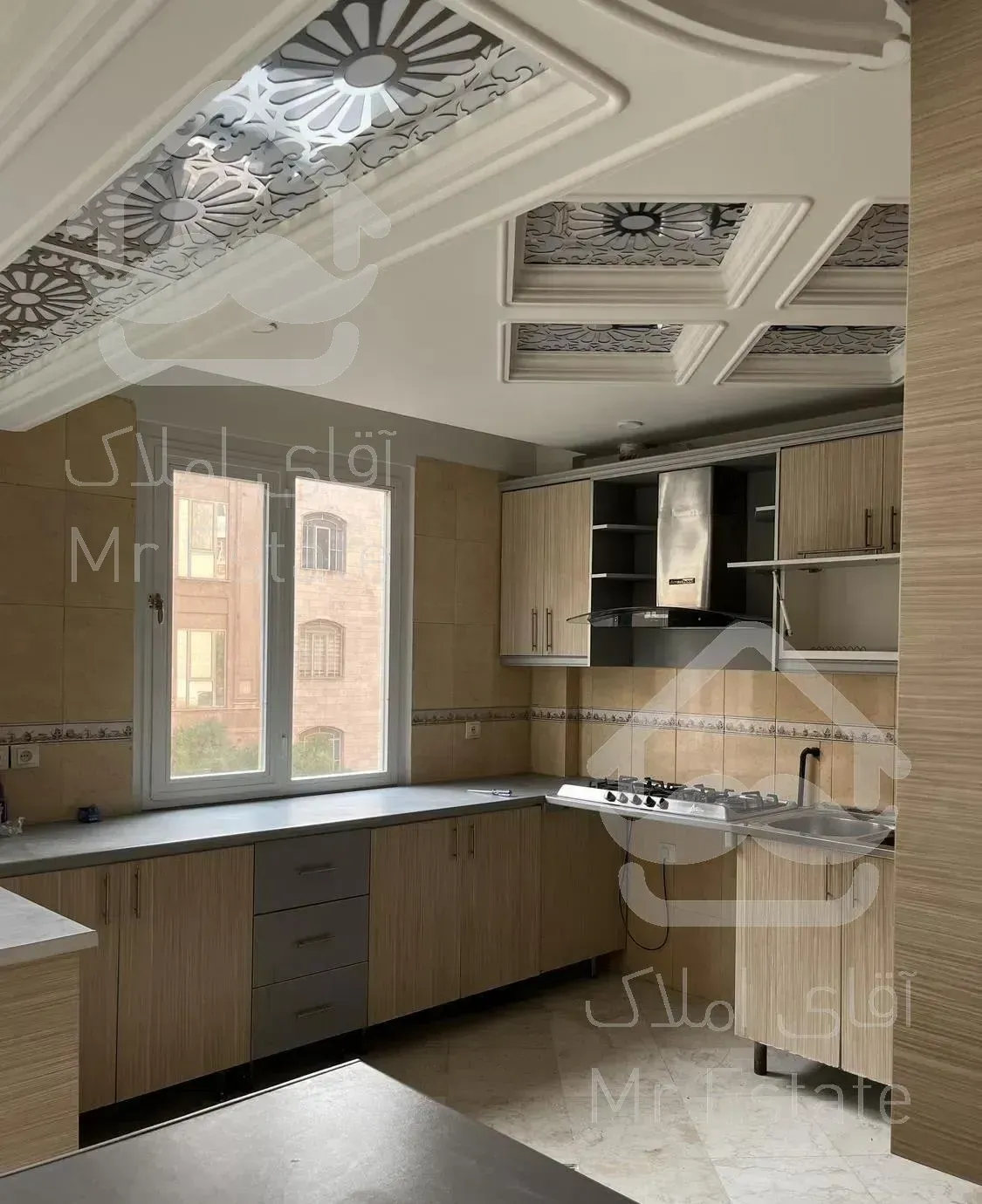 ۱۲۰ متر تک واحد فول امکانات(میدان اطلاعات)