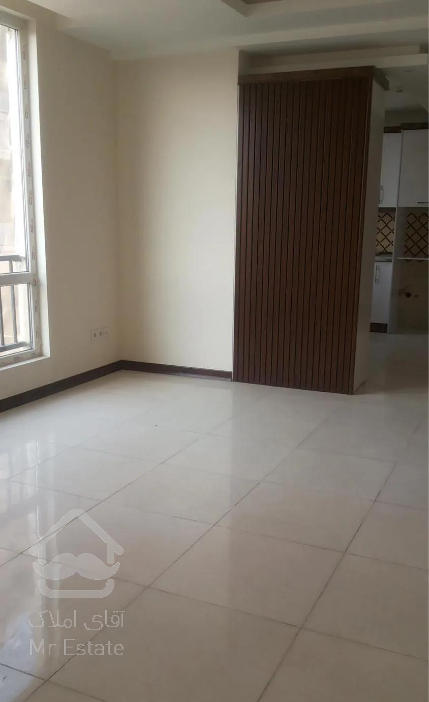 اپارتمان  ۹۴ متری فول نوساز طرشت