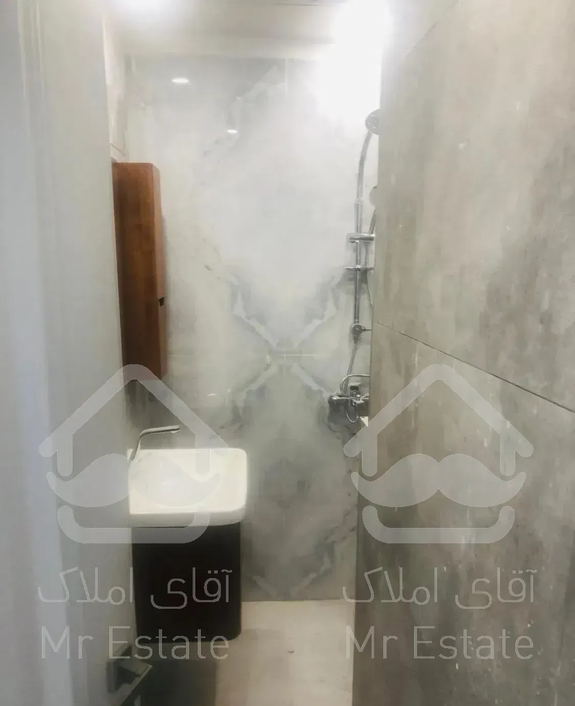 آپارتمان ۱۴۴ متر نوساز ویو‌ ابدی