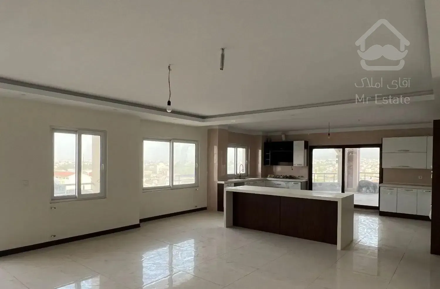 رهن آپارتمان  مسکونی اداری ۴۰۰ متری