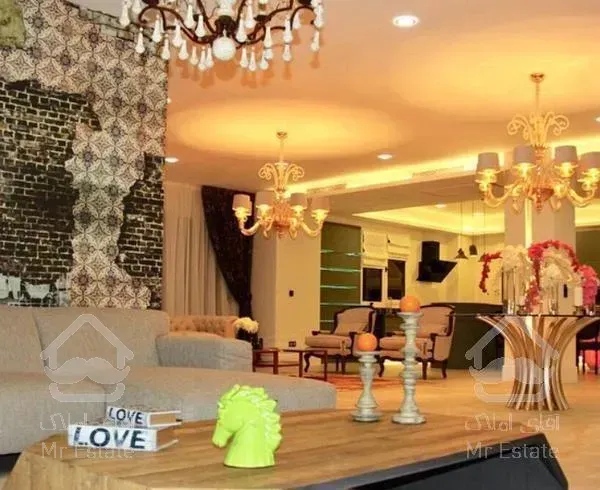 ۴ خواب با چشم‌انداز شهر/هتل طلایی مسکونی*