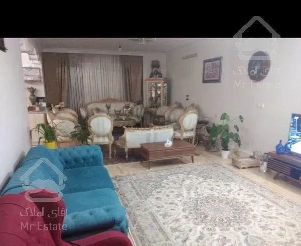 ۱۳۰متر مفید، دو خواب + ۵۰ متر حیاط اختصاصی