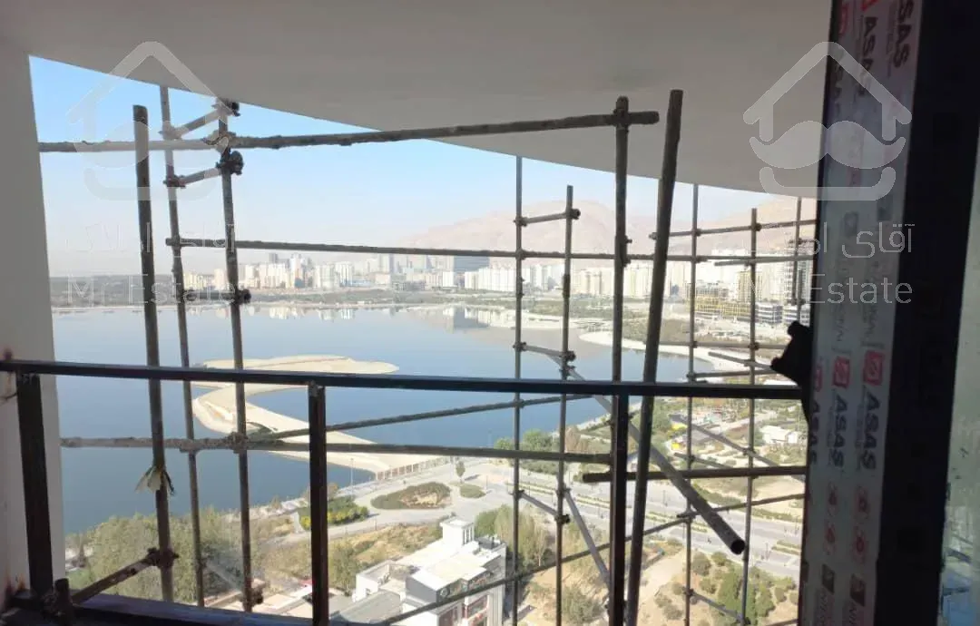 اپارتمان 190 متری ویو دریاچه ابدی