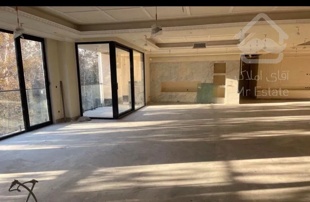 ۳۷۰متر/۴خواب/۳پارکینگ/لابی‌مجلل/دروس