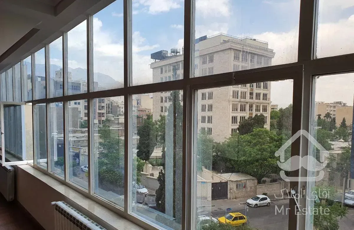 آپارتمان 105 متری  بر شیخ بهایی شمالی