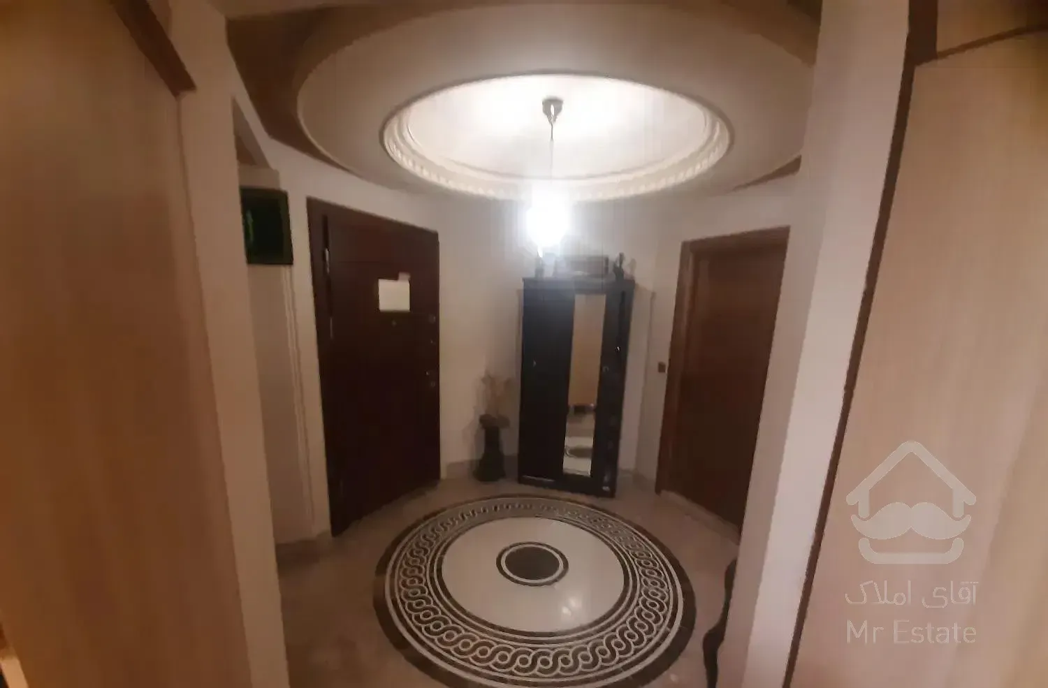 186مترآپارتمان3خوابه تکواحدی قلهک