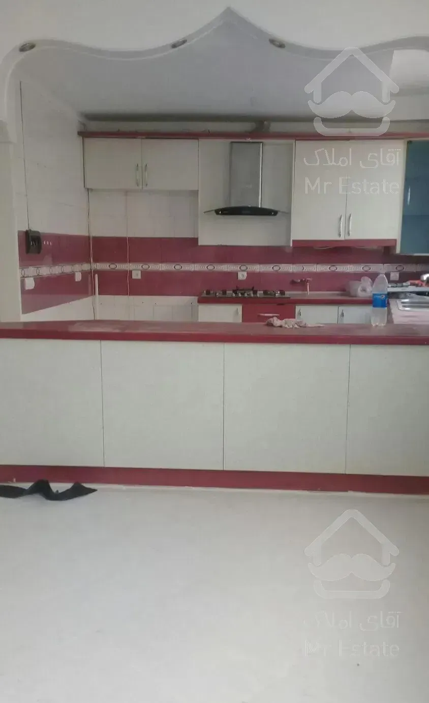 ۹۰ متر دوخوابه قلهک