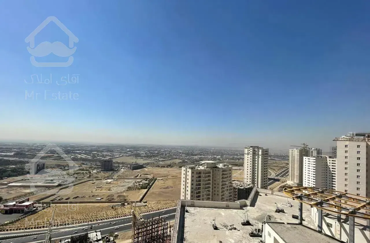 آپارتمان ۱۷۵ متری ، دید  ، ۳ خواب