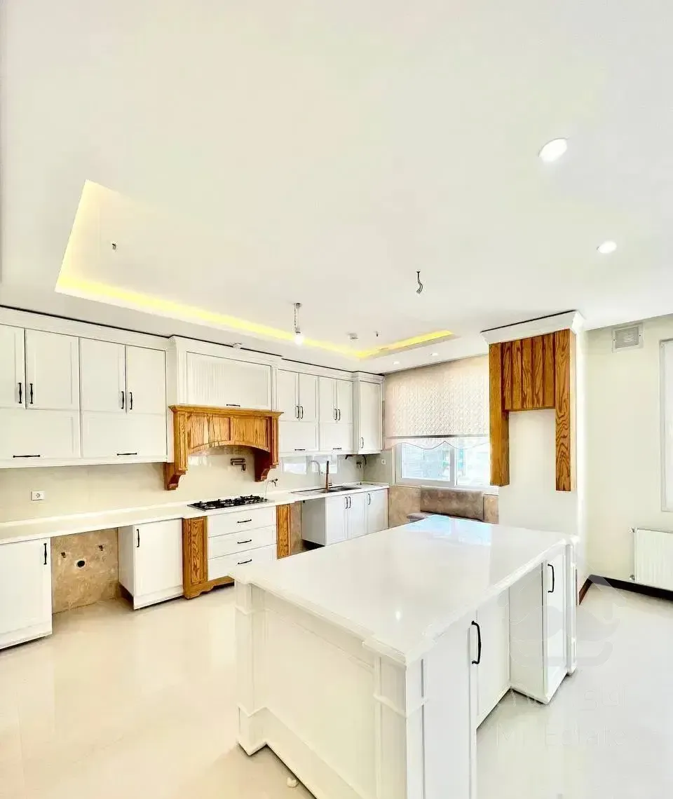 زیباشهر * چند قدمی پارک * جنوبی * داکت اسپیلت