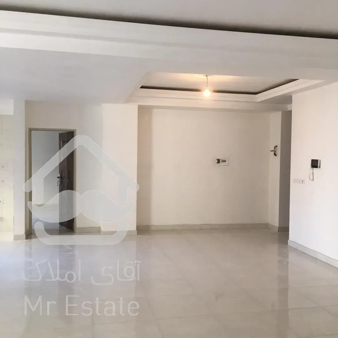 جمعا ۲۲۰متر / ۳خواب / فول امکانات کلید نخورده