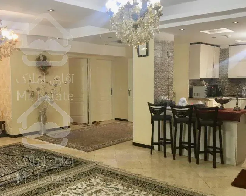 آپارتمان ۱۰۵ متری در اباذر (بهنام)