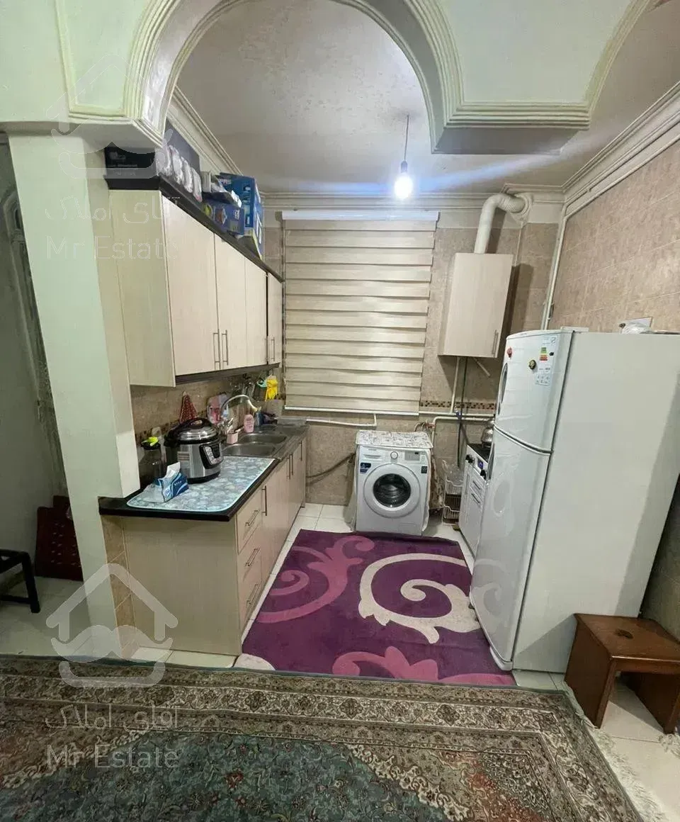 ۵۰متر جمالزاده شمالی با امکانات مناسب دانشجو