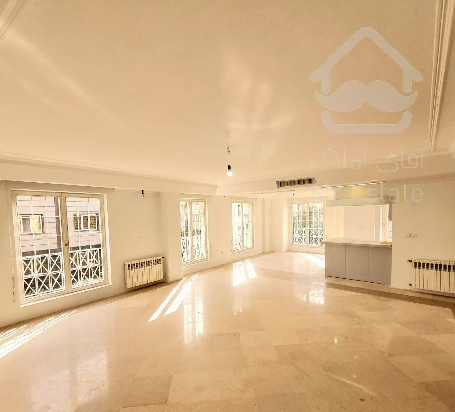 ۱۶۰ متری/فرمانیه/چهار پارکینگ