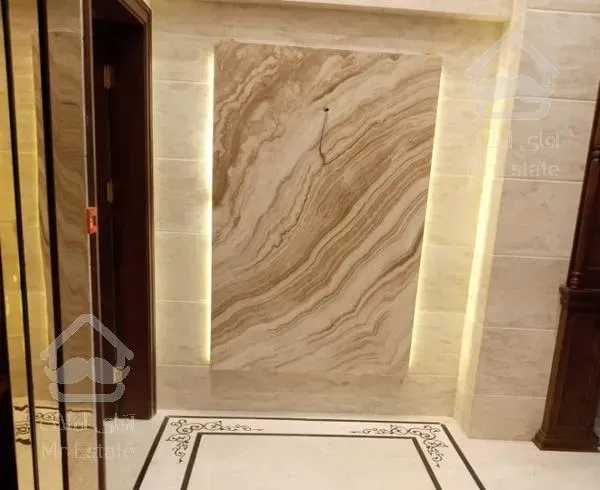 آپارتمان ۵۶۰ متری کلید نخورده