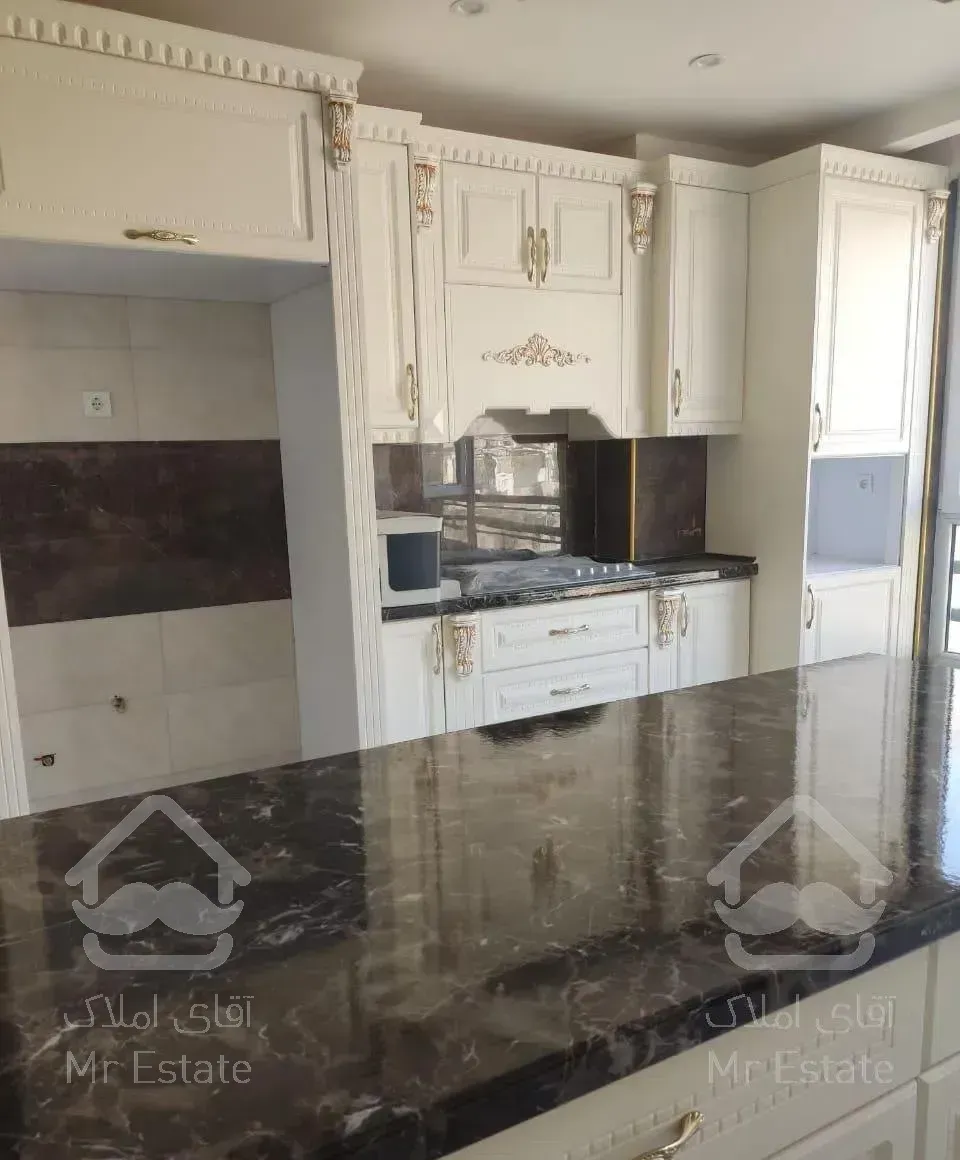 ۱۳۲متر۳خواب نوساز ویو  شهرک نفت