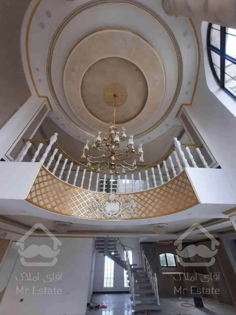 فروش ویلا ۵۲۰ متری