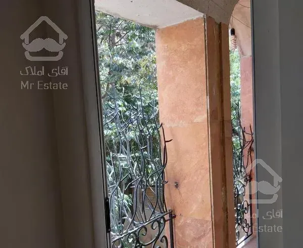 آپارتمان دزاشیب ۲۵۰ متر  ۴ خواب